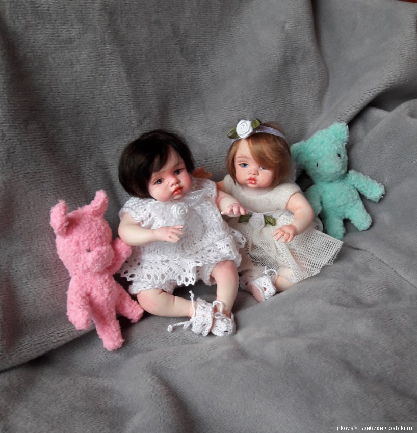 Миниатюрные авторские куклы, разные