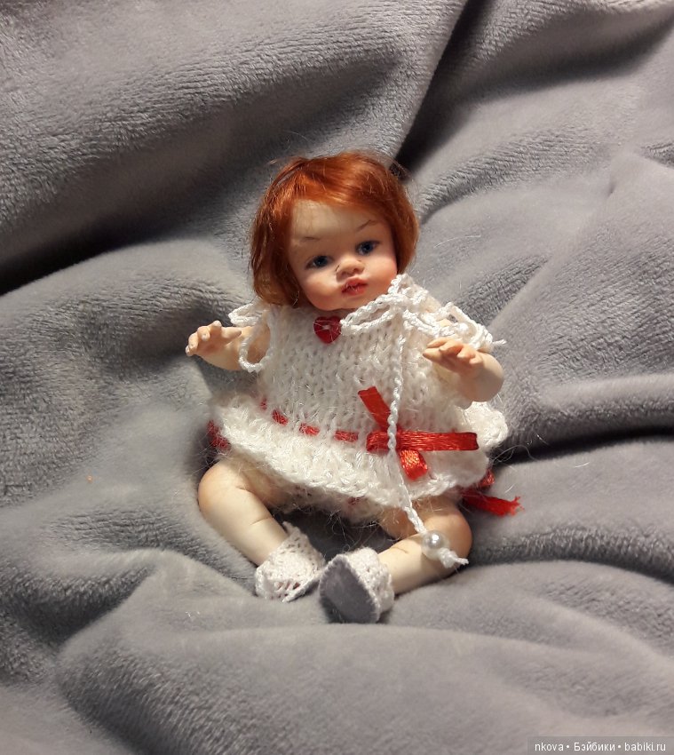 Миниатюрные авторские куклы, разные