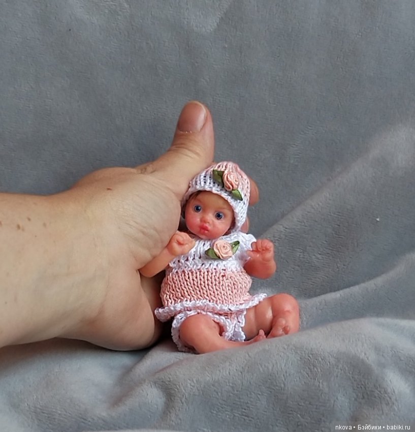 Миниатюрные авторские куклы, разные