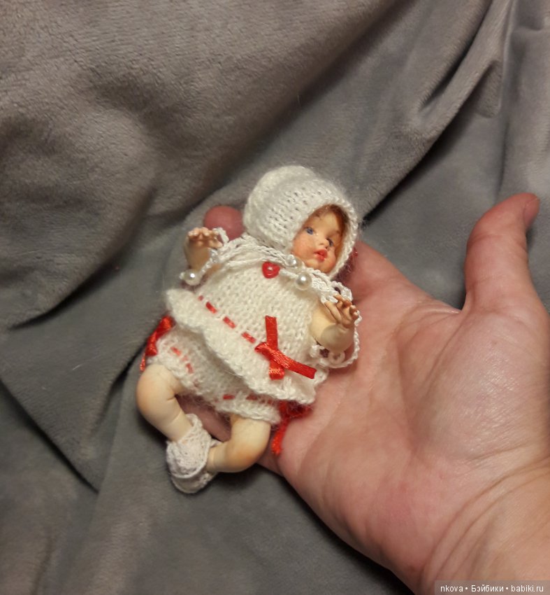 Миниатюрные авторские куклы, разные