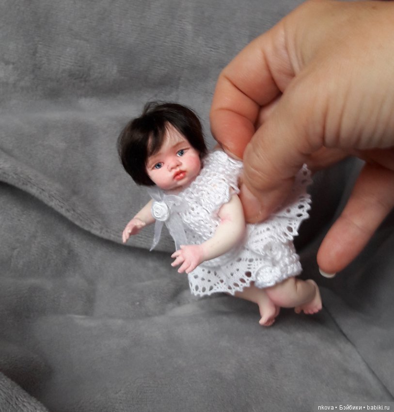 Миниатюрные авторские куклы, разные