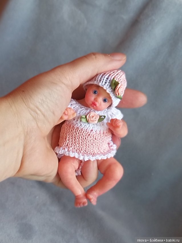 Миниатюрные авторские куклы, разные