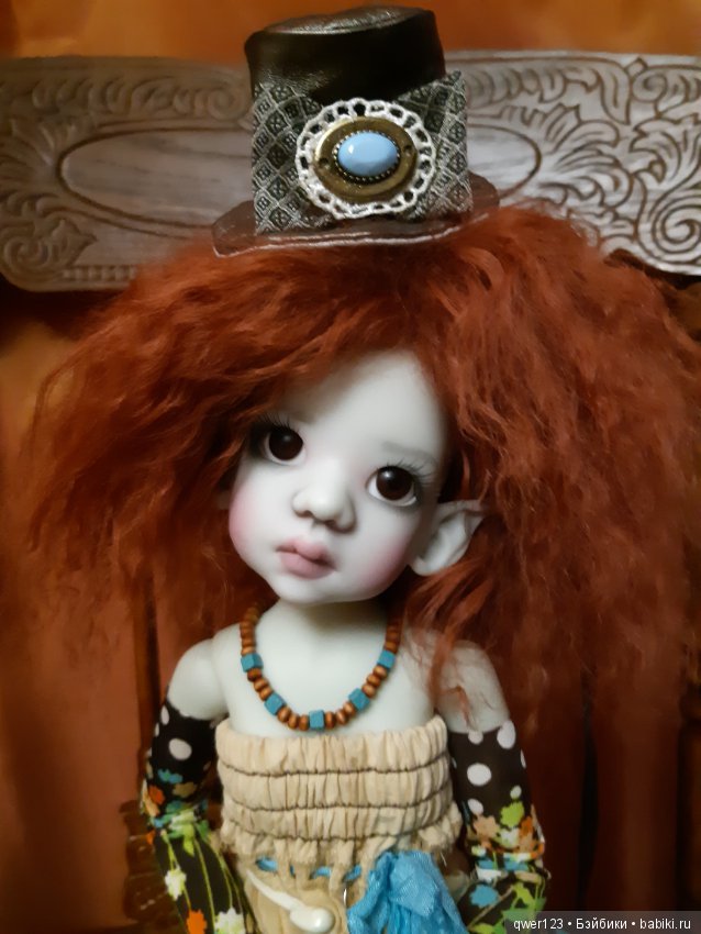 Наша Талисочка - Эльф от Kaye Wiggs примеряет парички