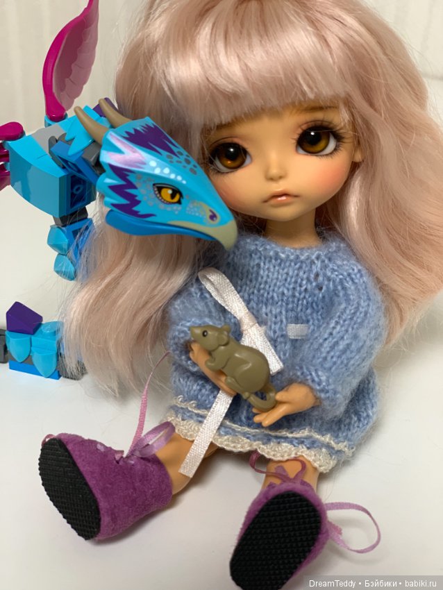 Пусть верные друзья никогда не теряются