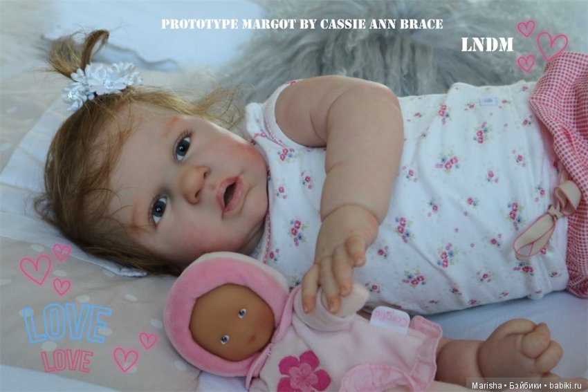 margot by cassie brace