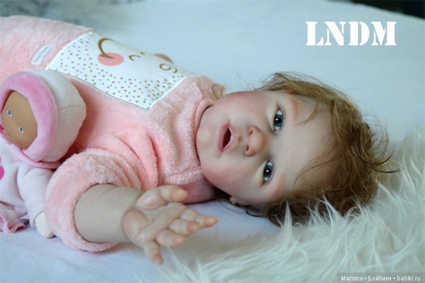 Margot скульптора Cassie Brace, автор прототипа Marie Metayer