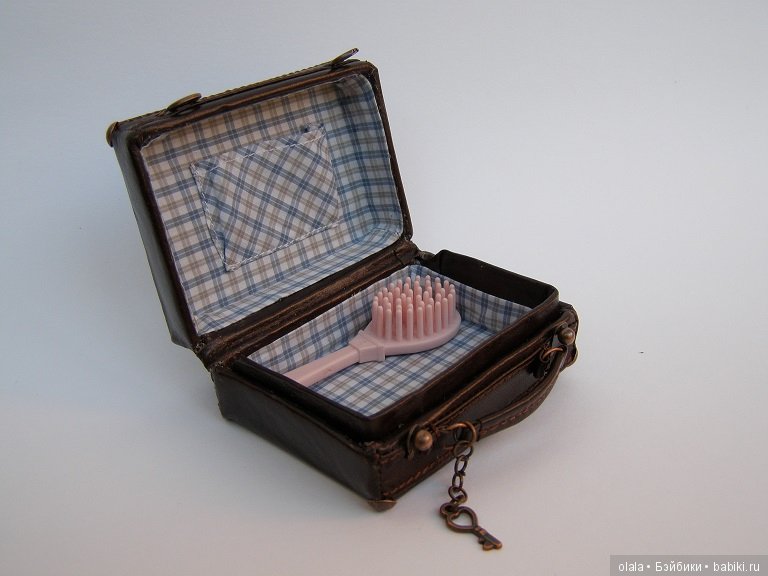 ЧУмаданное настроение — Аксессуары для кукол своими руками: идеи (фото 6)