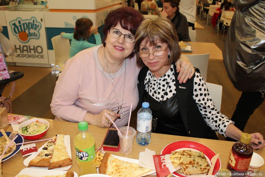 Давай девчата по маленькой или "С днем рождения Люсьена!"