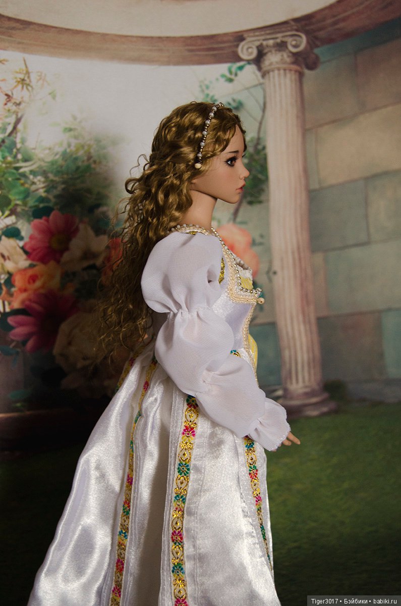 Стилизованный Ренессанс (шью платья для своих BJD)