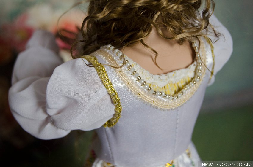 Стилизованный Ренессанс (шью платья для своих BJD) (фото 9)