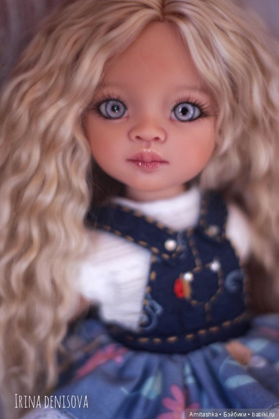 Маника — блондинка с большими глазками (фото 4)