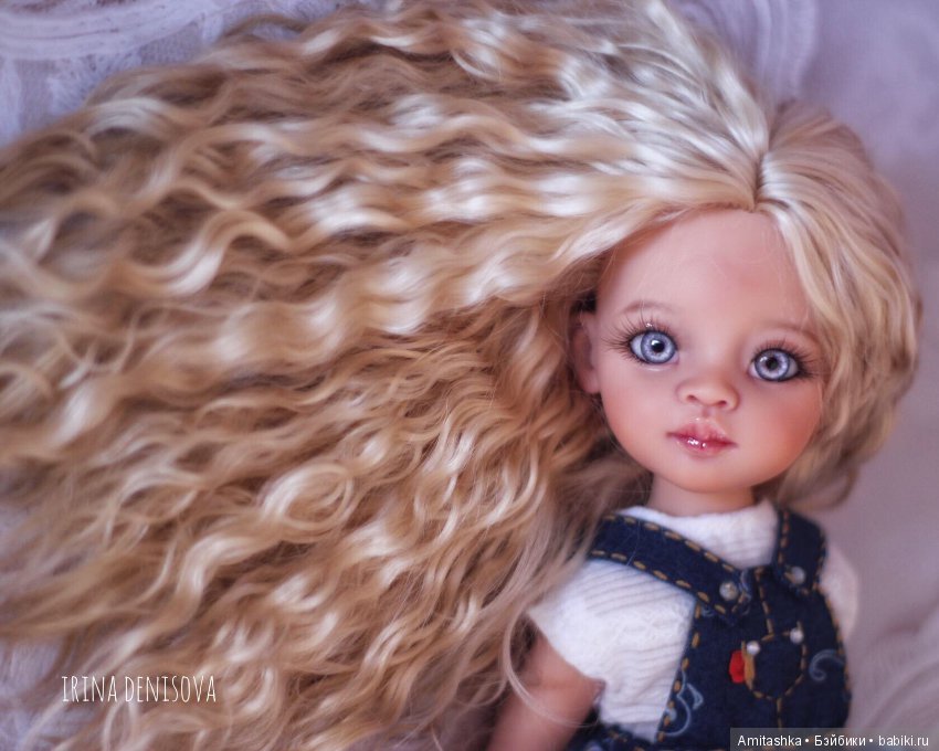 Маника — блондинка с большими глазками (фото 3)