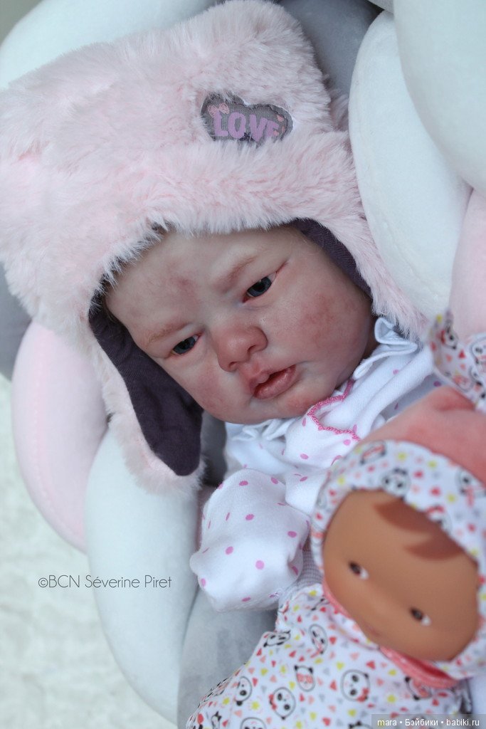 Wendy скульптора Wendy Dickinson, автор прототипа Severine Piret