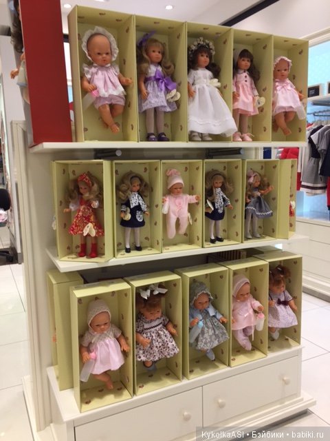 Витрины ASI — Куклы ASI (Аси): испанские пупсы