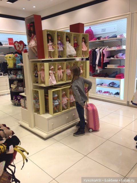 Витрины ASI — Куклы ASI (Аси): испанские пупсы