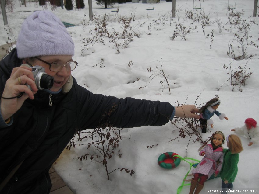 В кадре только девушки. В разных позах с мыльницей (фото 6)