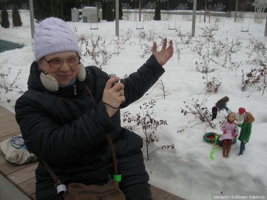 В кадре только девушки. В разных позах с мыльницей (фото 9)