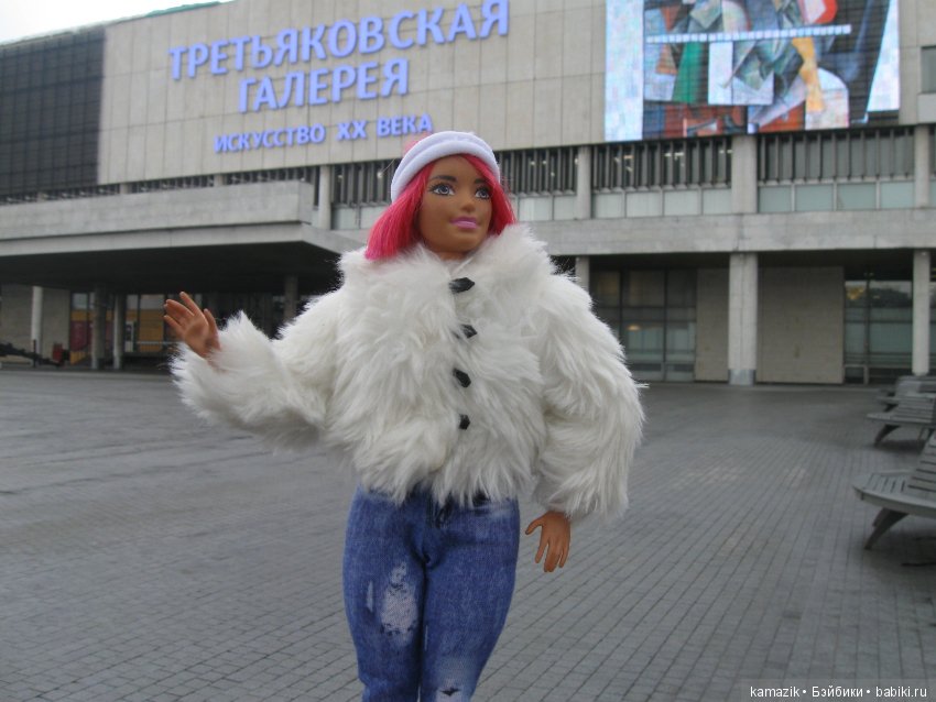 Музеон насквозь. Сколько там километров