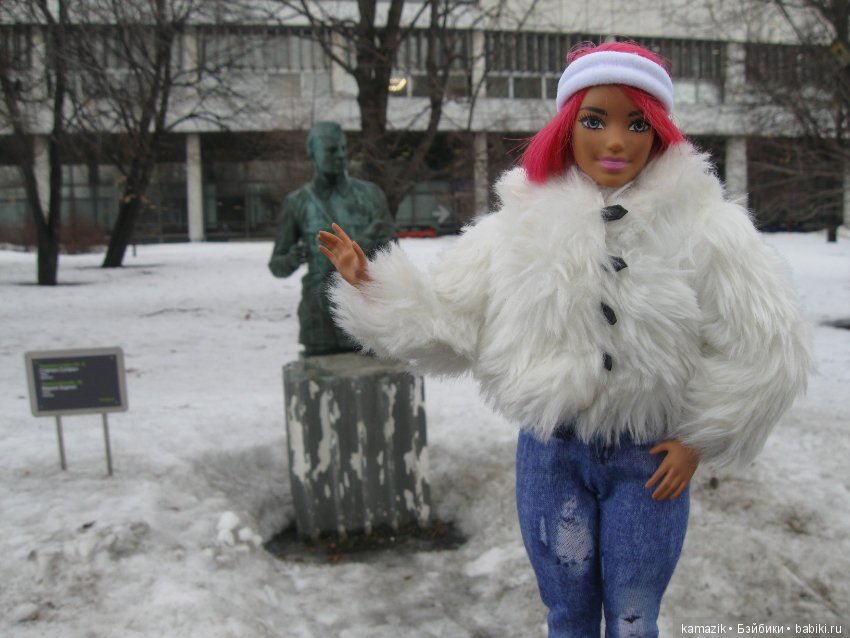 Музеон насквозь. Сколько там километров (фото 3)