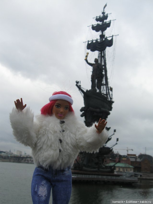 Музеон насквозь. Сколько там километров