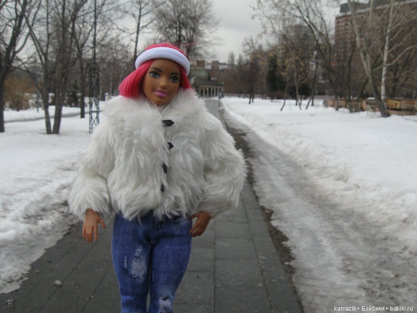 Музеон насквозь. Сколько там километров