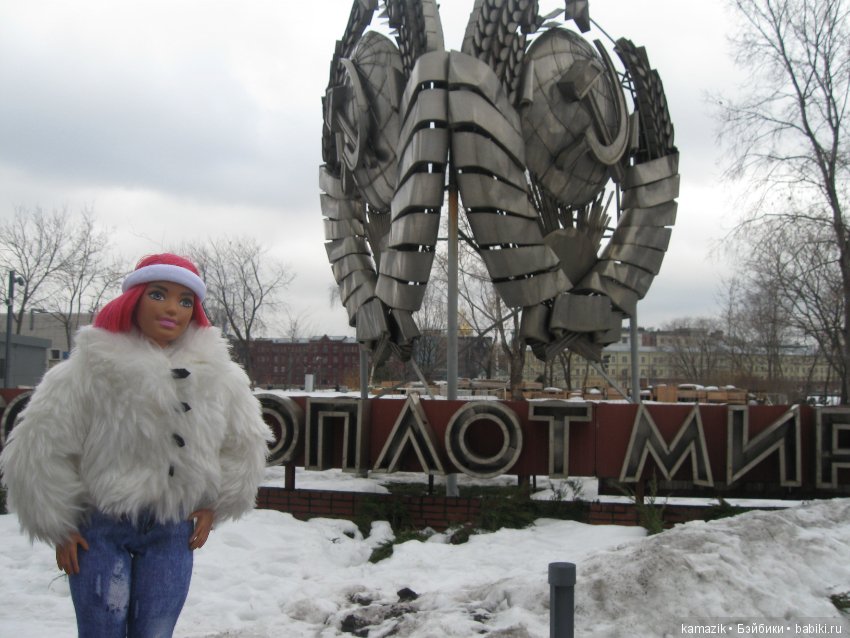 Музеон насквозь. Сколько там километров