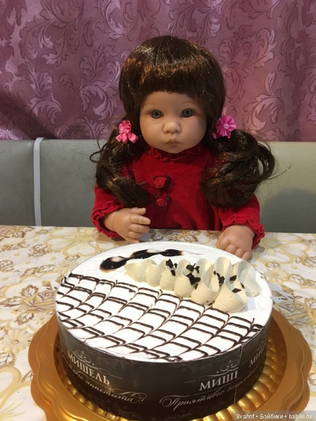 Прогулка по гостям — Куклы Lee Middleton (Ли Миддлтон): Reva Schick