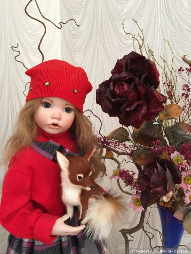 Сиротка Liz с сестренкой Лизой