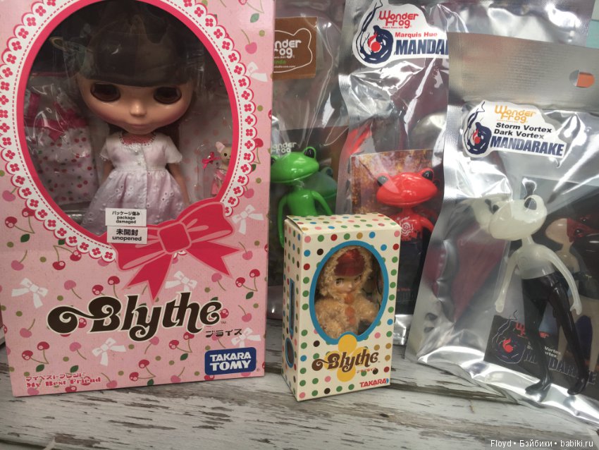 Лягушек много не бывает — Фигурки Studio