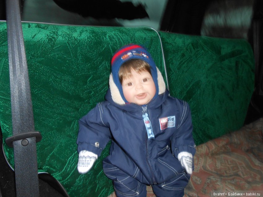 Малыш Андрейка ходил гулять