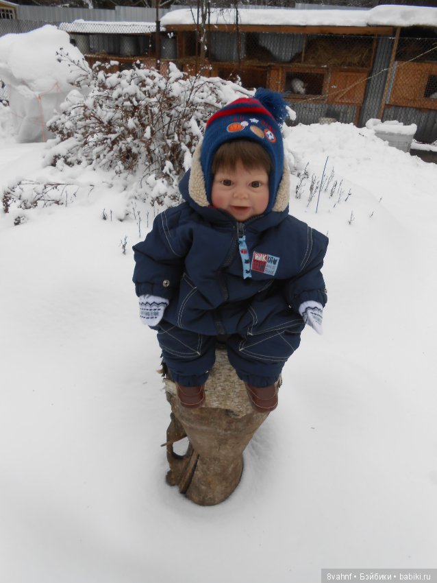 Малыш Андрейка ходил гулять