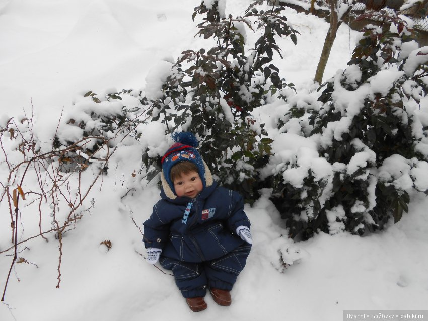 Малыш Андрейка ходил гулять