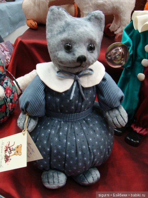 Март - время кошек. Выставка на Тишинке (фото 5)