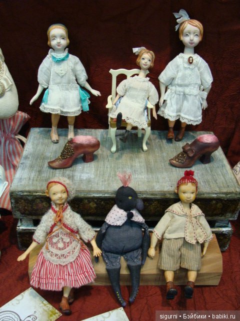 Март - время кошек. Выставка на Тишинке