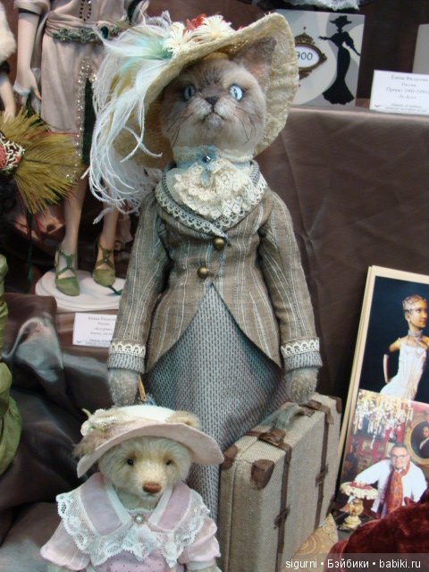 Март - время кошек. Выставка на Тишинке (фото 2)