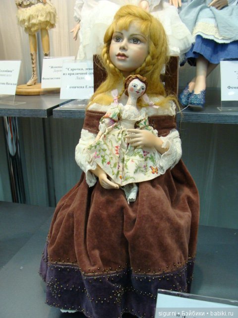 Март - время кошек. Выставка на Тишинке