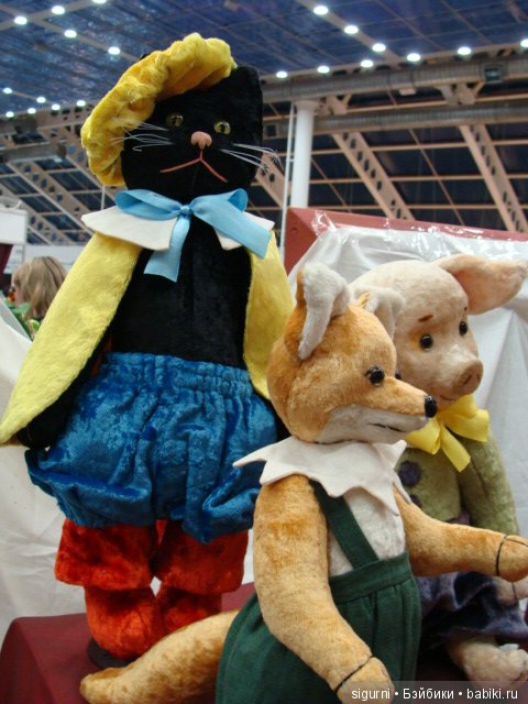 Март - время кошек. Выставка на Тишинке (фото 9)