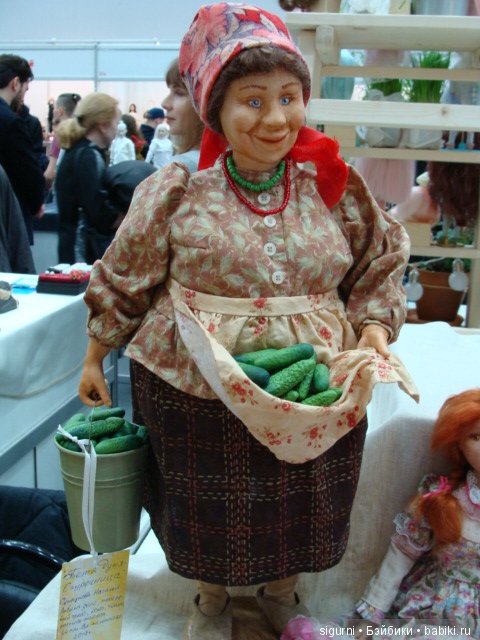 Март - время кошек. Выставка на Тишинке