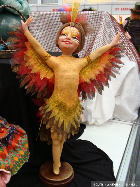 Март - время кошек. Выставка на Тишинке