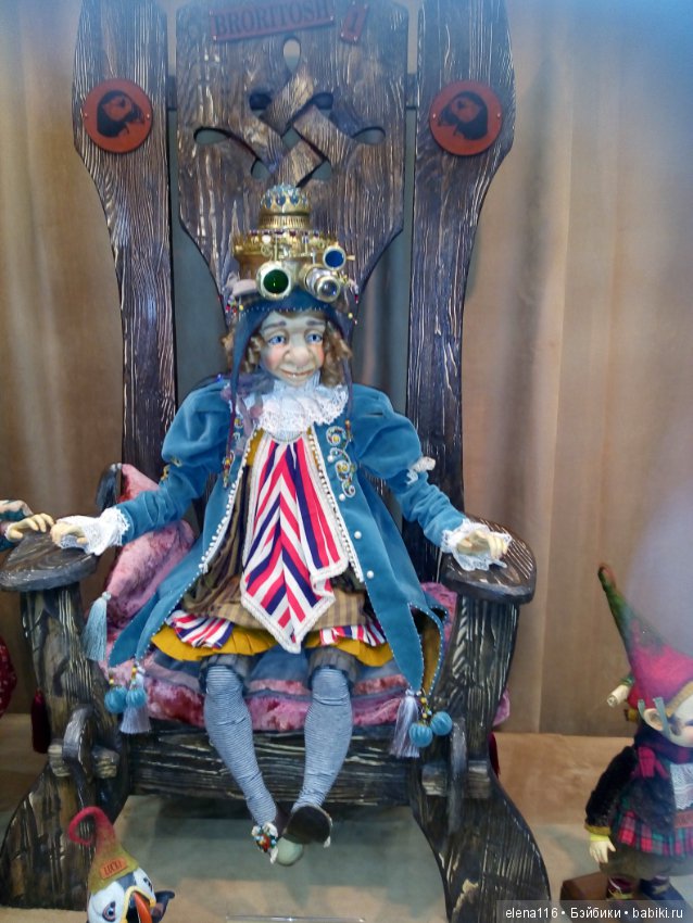 Сегодняшний праздник на выставке кукол в Москве-2