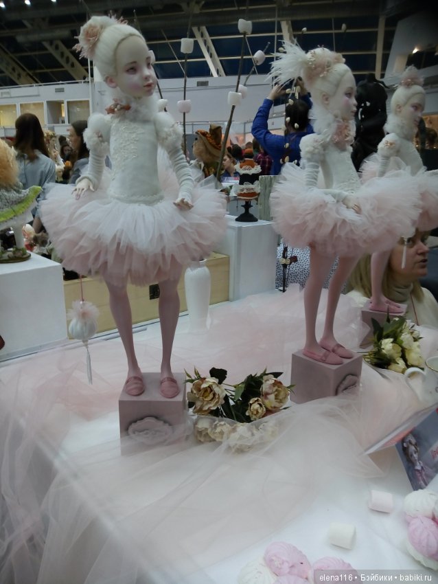 Сегодняшний праздник на выставке кукол в Москве-3