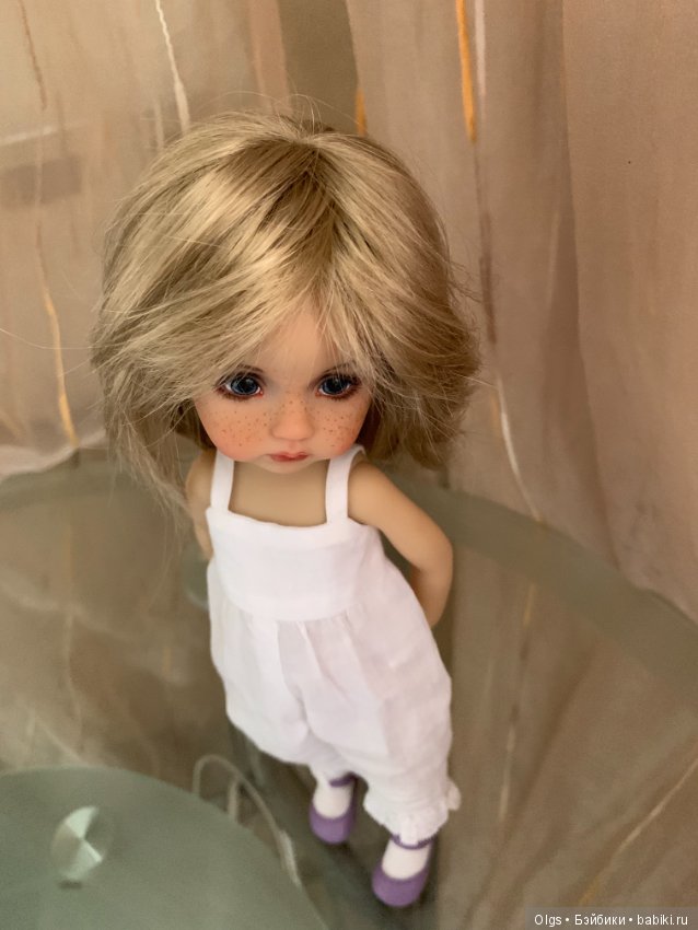 Моя Boneka из студии Dianna Effner и росписью Geri Uribe (единственный в мире экземпляр)