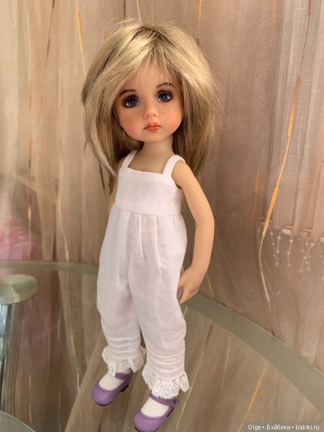 Моя Boneka из студии Dianna Effner и росписью Geri Uribe (единственный в мире экземпляр)