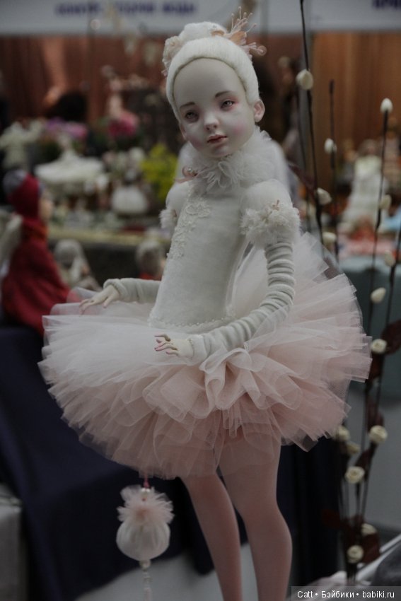 Весенний бал на Тишинке — Выставки кукол и мишек Тедди: фоторепортажи