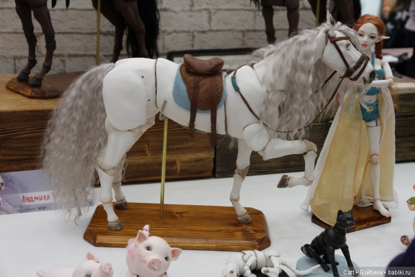 Весенний бал на Тишинке — Выставки кукол и мишек Тедди: фоторепортажи