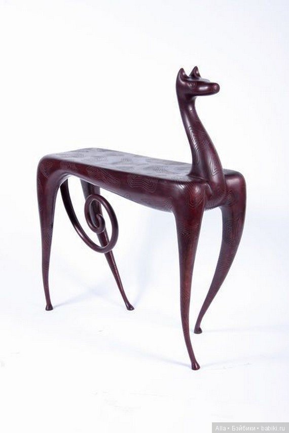 Интересные столики Judy Kensley McKie