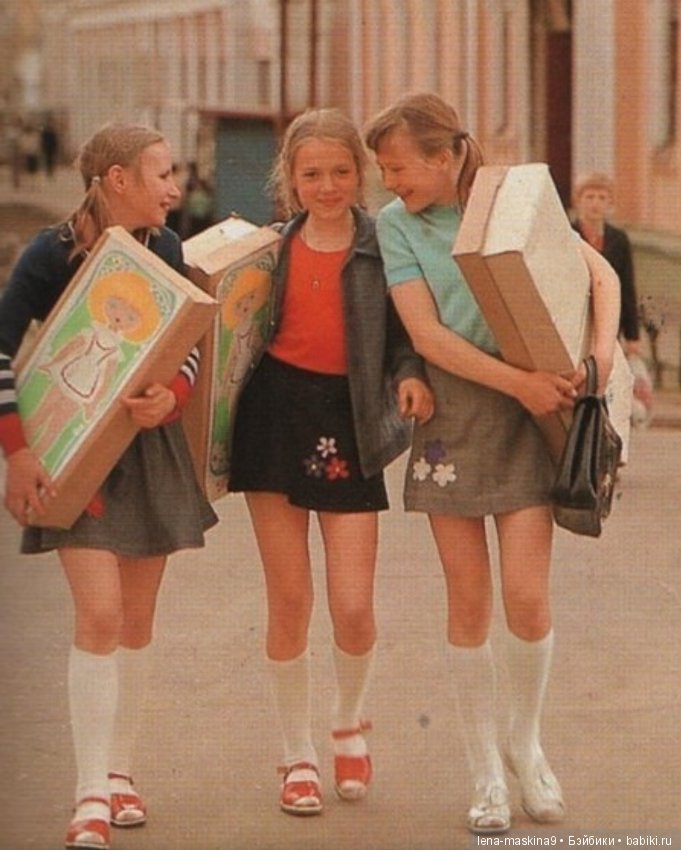 Такие душевные- милые фото..Дети, куклы, игрушки прошлых лет