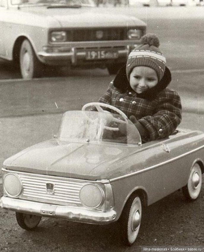 Такие душевные- милые фото..Дети, куклы, игрушки прошлых лет