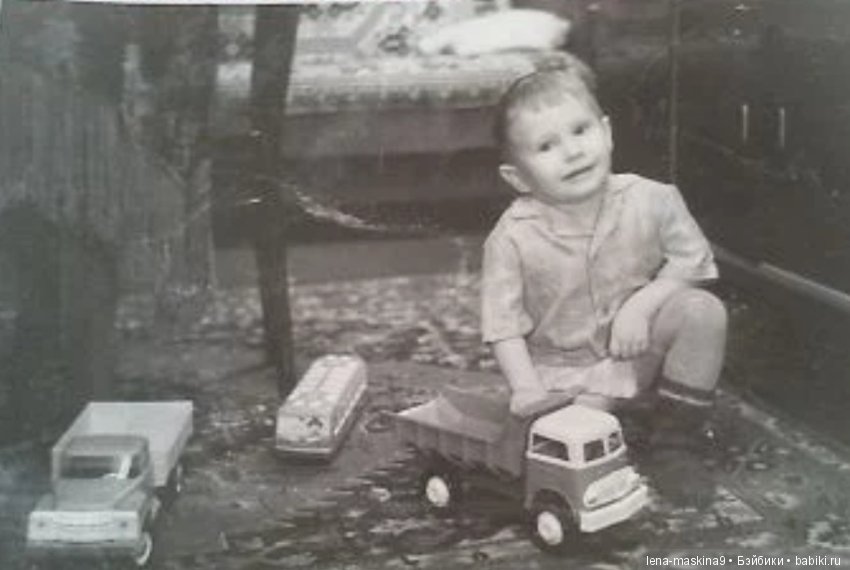 Такие душевные- милые фото..Дети, куклы, игрушки прошлых лет