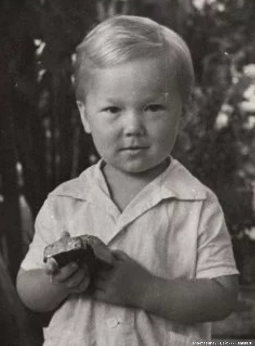 Такие душевные- милые фото..Дети, куклы, игрушки прошлых лет